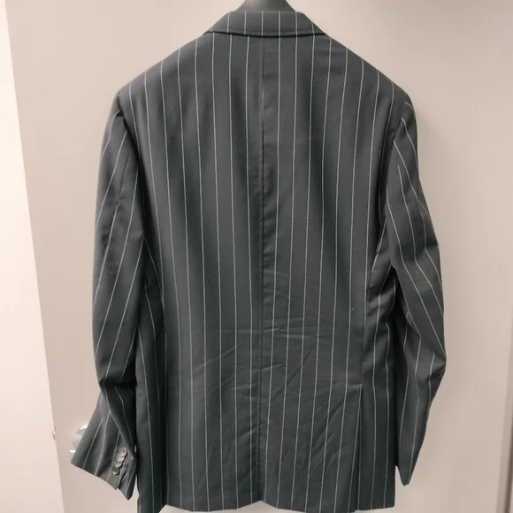 Etro Milano Suit - Picture 5 of 13